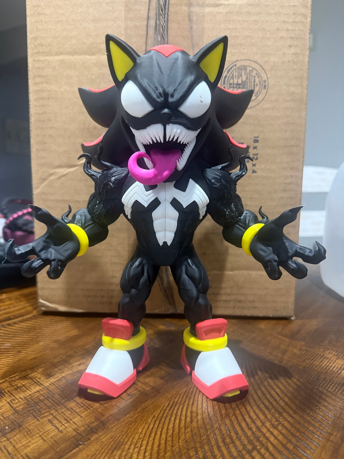 13-inch Sonic Venom collectable figurine